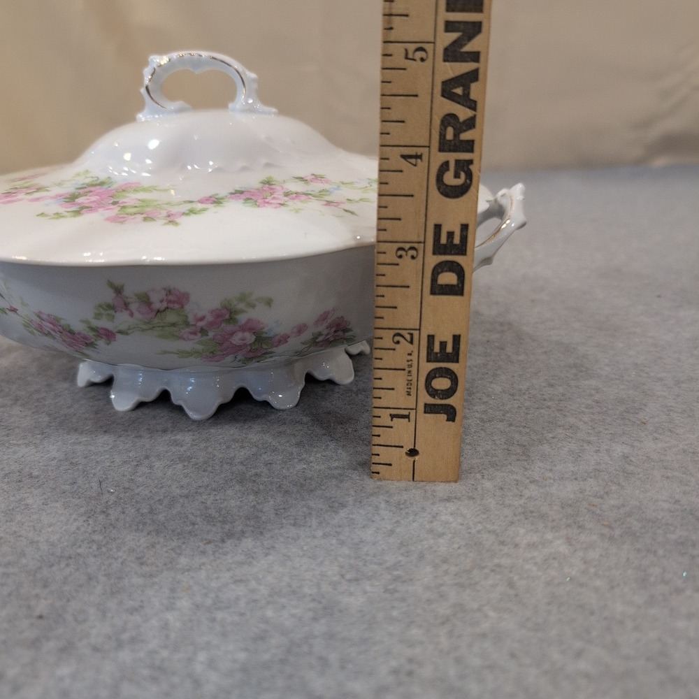 Antique Porcelain Covered Vegetable Tureen Pink Floral Gold Gilt Footed Dish - Picture 4 of 10